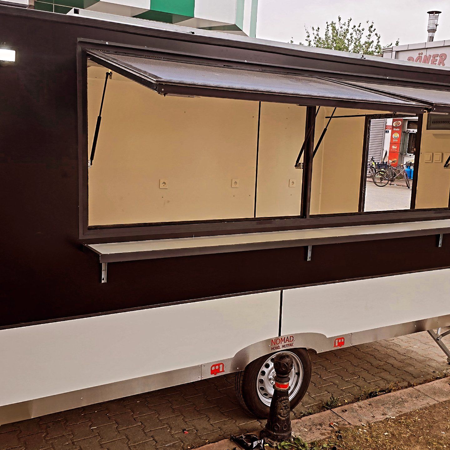 Nomad 3.90 Eko Mobil Satış Karavanı